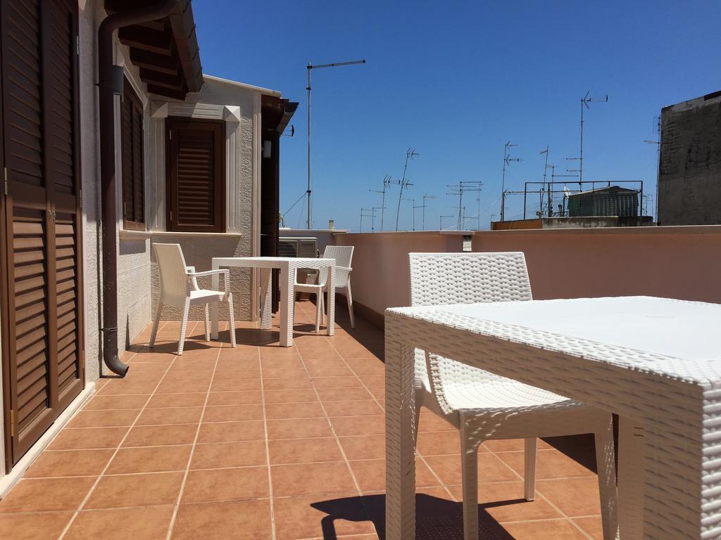 Bed and Breakfast Palazzo Eliss Margherita Di Savoia Zimmer foto